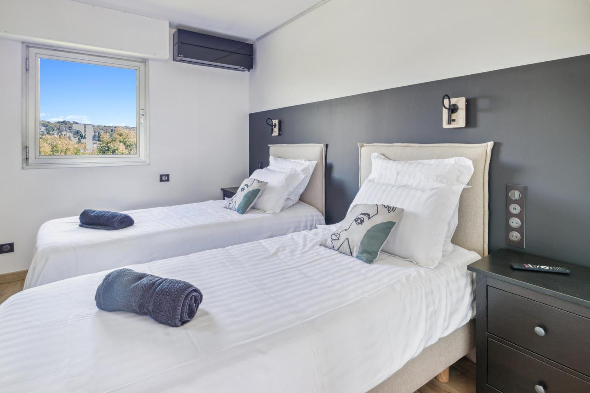 Duplex Villa Les Pins 89M2 Et Terrasse 30M2 앙티브 외부 사진