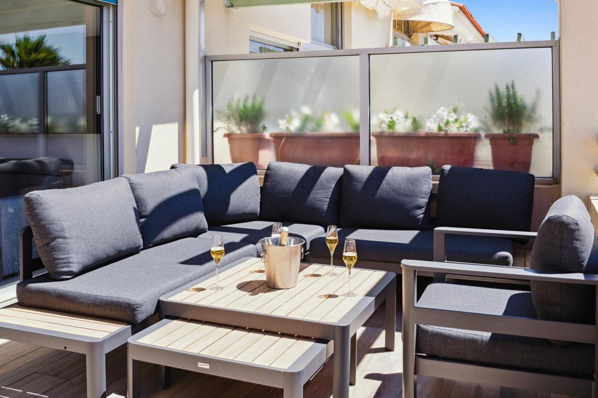 Duplex Villa Les Pins 89M2 Et Terrasse 30M2 앙티브 외부 사진